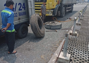 Vá vỏ lưu động uy tín - chuyên nghiệp 
