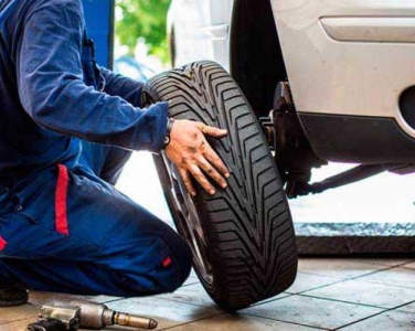 Xem ngay nơi cung cấp dịch vụ vá vỏ xe lưu động thuận an uy tín